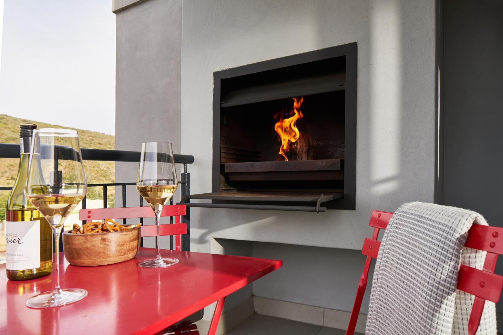 The Den Apartments By Raw Africa Collection Stellenbosch Exterior foto